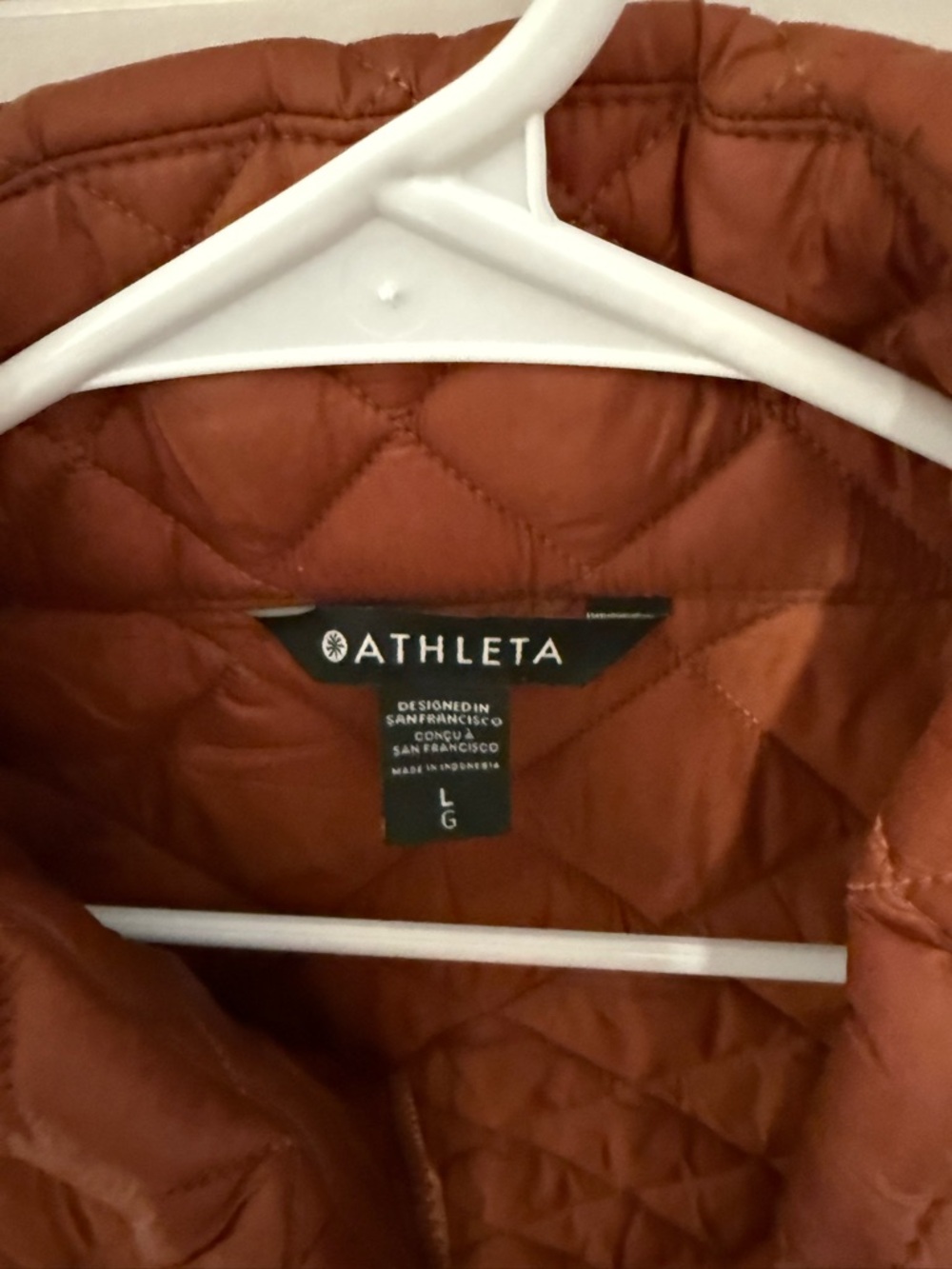 Athleta Quilted Vest in Rust - Picture 3 of 3
